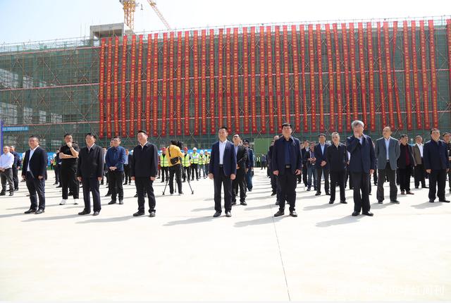 歐菲光合肥巢湖CCM生產(chǎn)線舉行亮燈儀式,歐菲光一季度凈利下滑45%